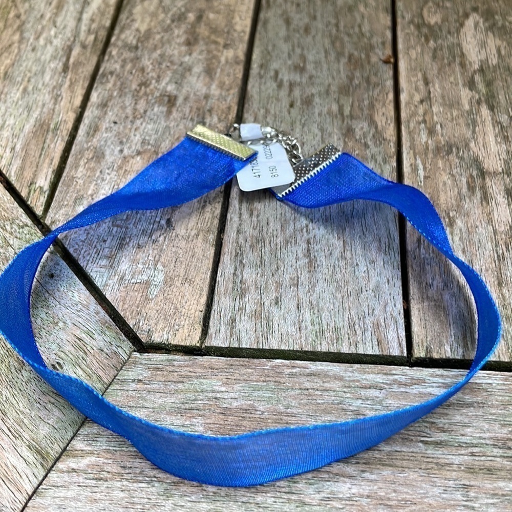 Free People “Sweet Nothing” Royal Blue Ribbon Choker - Picture 4 of 12